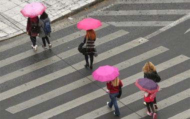 Σποραδικές βροχές και πτώση της θερμοκρασίας