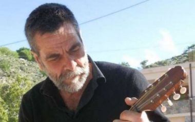 Πολλαπλό δράμα με φόβους για συνέχεια. Φονικό στην Κρήτη: Νεκρός ο μαντιναδολόγος Λ. Καλομοίρης και ένας 30χρονος,