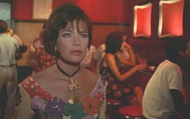 “Μια σφαίρα στην καρδιά”: Βγαίνει στις αίθουσες η γαλλική ταινία της Τζένης Καρέζη  