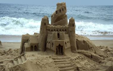 Ένα playlist για την άμμο, με αναφορές κυριολεκτικά και μεταφορικά