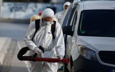 Τα νέα μέτρα Κοροναϊός: Τηλεργασία, ξενοδοχεία καραντίνας και «φρένο» στις πολιτιστικές εκδηλώσεις στην Αττική