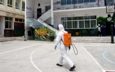 Κορωνοϊός: Κλείνει για δέκα ημέρες το λύκειο Καισαριανής και άλλα 5 σχολεία