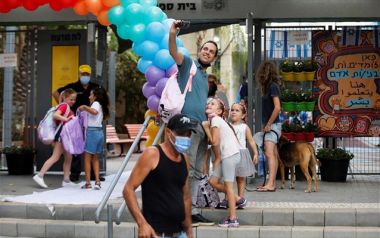 Η εξέλιξη του κορωνοϊού στο Ισραήλ και η τρίτη δόση των εμβολίων δείχνει τι θα συμβεί στον υπόλοιπο κόσμο