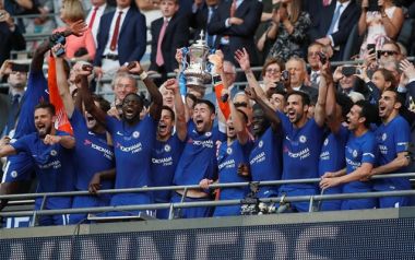 Κυπελλούχος Αγγλίας η Τσέλσι, Το... σήκωσε μετά από 30 χρόνια η Αϊντραχτ