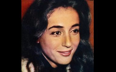 Μια μικρή ιστορία: Το 1948 η Έλλη Λαμπέτη  έπαιζε στο θίασο της Κυρίας Κατερίνας