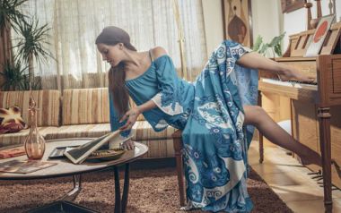 H Lana Del Rey φωτογραφίζεται για το Paris Match