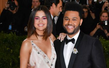 Secrets-The Weeknd