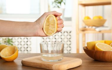 Οι τροφές που μπορούν να «διασπάσουν» με φυσικό τρόπο τις πέτρες στη χολή 