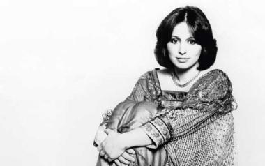 Τα Νο 1 σε ΗΠΑ, Αγγλία το 1976, Φεβρουάριος