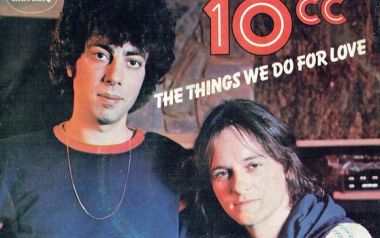 Τόση αγάπη... σε 10 τραγούδια