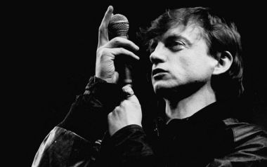 Mark E. Smith άλλος ένας ήρωας του ροκ 'εγκατέλειψε το κτίριο'