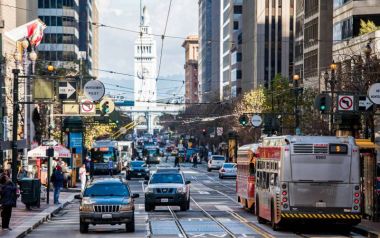 Νέα τραγούδια... και μια βόλτα στο Σαν Φρανσίσκο. Όποιος ψάχνει θα βρει…