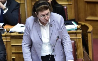 Λίνα Μενδώνη: Προϊόν κλοπής τα Γλυπτά του Παρθενώνα