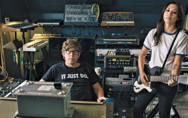 H Michelle Branch & ο ντράμερ των Black Keys,Patrick Carney αρραβωνιάσθηκαν
