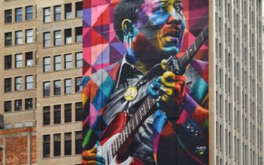 Μια γιγάντια τοιχογραφία του Muddy Waters στο Chicago...