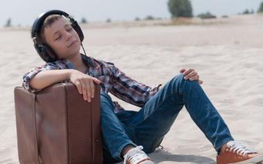 Η μουσική βαριά τραυματισμένη, αναζητεί τρόπους επιβίωσης