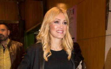 Η Νατάσα Θεοδωρίδου υπερασπίζεται την κόρη της 