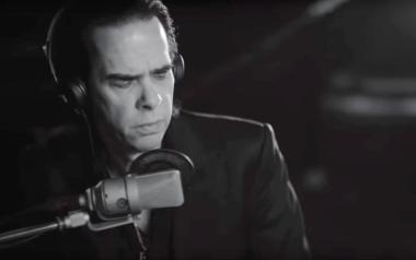 O Nick Cave σε άγαλμα στην Αυστραλία