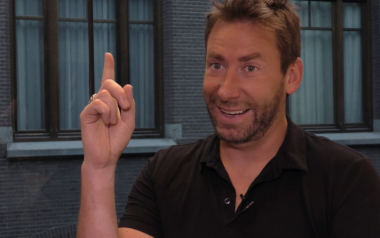 Nickelback διασκευάζουν το “The Devil Went Down to Georgia”