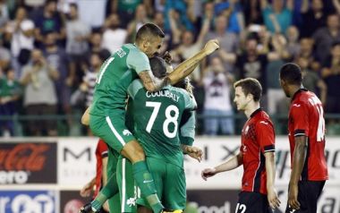 Europa League: ΠΑΟ νίκη, ΠΑΟΚ ισοπαλία, Πανιώνιος ήττα