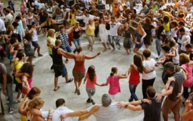 Παπαθανάσης: Τέλος τα πανηγύρια τον Αύγουστο