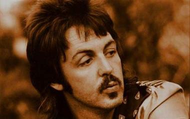 Listen To What The Man Said-Paul Mc Cartney & Wings