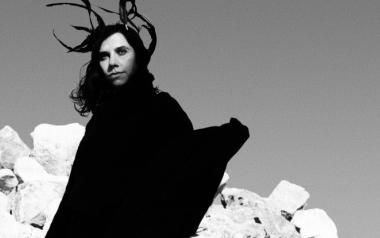 Let England Shake-PJ Harvey (2011)