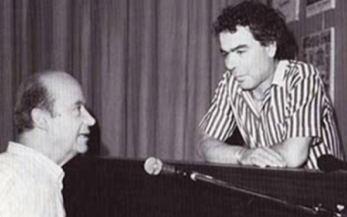 Τα τραγούδια τους ιστορία της ζωής μας. Γιάννης Πουλόπουλος και Μίμης Πλέσσας στο "Καλλιτεχνικό καφενείο" (1986)