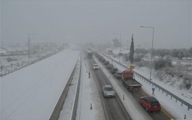 Άνοιξε η εθνική οδός Πατρών - Κορίνθου