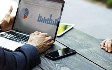 Σε υψηλό 6ετίας η παγκόσμια αγορά ηλεκτρονικών υπολογιστών