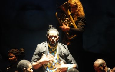 Το Requiem pour L. των Alain Platel και Fabrizio Cassol χορεύει στη Στέγη