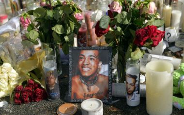 Μετά θάνατον Νο 1 στα σινγκλς ο XXXTentacion με το Sad