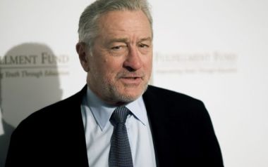 Ρόμπερτ Ντε Νίρο: "Ο ηλίθιος Τραμπ δεν άκουσε τις προειδοποιήσεις και την πληρώνουμε εμείς"