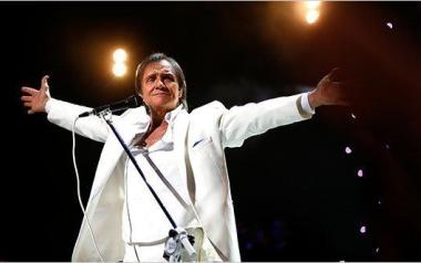 Roberto Carlos … στα ελληνικά - Με αφορμή την εκπομπή του Γιάννη Πετρίδη