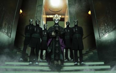 Ένα συγκρότημα του σατανικού ροκ κάνει την έκπληξη στην Αμερική