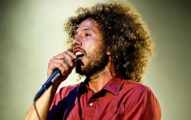 Digging for windows-Zack de la Rocha