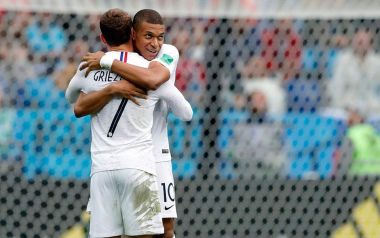 Στους 4 η Γαλλία