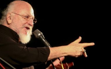 Σαββόπουλος με ανάρτηση σε Facebook: «Μπράβο στην Άλκηστη Πρωτοψάλτη για την πρωτοβουλία της»  