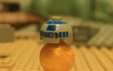  Star Wars: The Force Awakens trailer με Lego