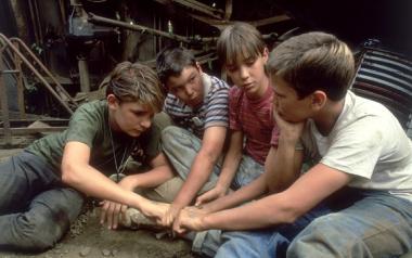 Κοινωνικοποιηθείτε για να τα εκατοστίσετε: Όσο πιο κοντινούς φίλους έχουμε τόσο πιο πολύ ζούμε