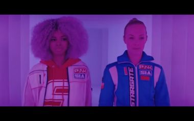 Waterfall-Stargate, με Pink & Sia