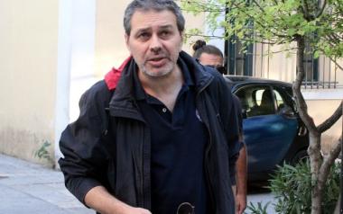 Άγνωστοι πυροβόλησαν και τραυμάτισαν τον δημοσιογράφο Στέφανο Χίο