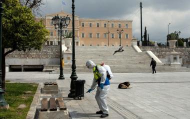 Πέτσας: «Δεν έχουμε αποκλείσει ένα τοπικό lockdown»