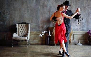 Ένα αιωνόβιο αργεντίνικο ταγκό για το καλοκαίρι του 2020