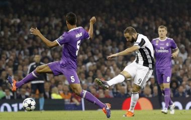 Ρεάλ από άλλες εποχές διέλυσε 4-1 την Γιουβέντους