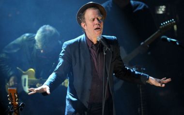 Σε κυκλοφορία ξανά τα 7 πρώτα άλμπουμ του Tom Waits
