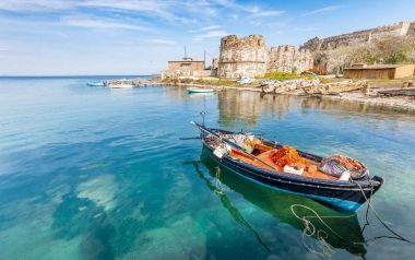 Πουθενά σε κανένα άλλο μέρος του κόσμου-Οδυσσέας Ελύτης για την Λέσβο
