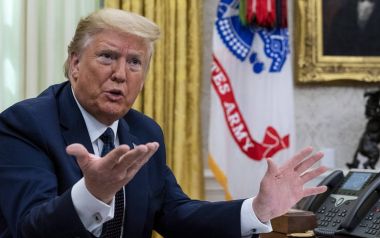 Συνέχεια στην κόντρα. Το Twitter έκρυψε ανάρτηση του Τραμπ κατηγορώντας τον για εξύμνηση της βίας 