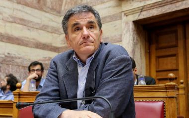 8 χρόνια οι κυβερνήσεις μας εξαθλιώνουν τους Έλληνες συνταξιούχους 