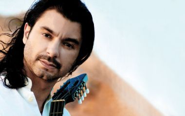 Τζουγανάκης Μιχάλης: H ελληνική progressive folk άποψη